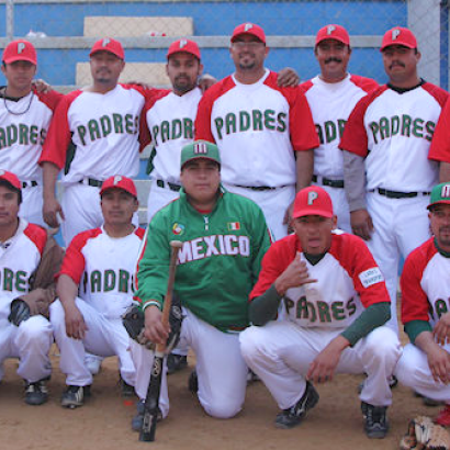 Take Me Out to the Juego...Beisbol en Baja