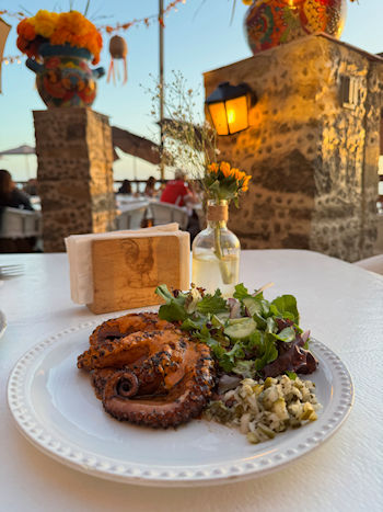 Los Portales Restaurant Baja