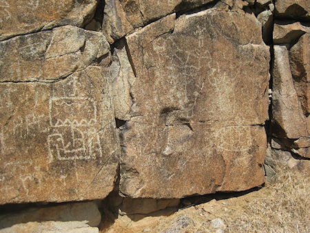 Petroglyphs Baja