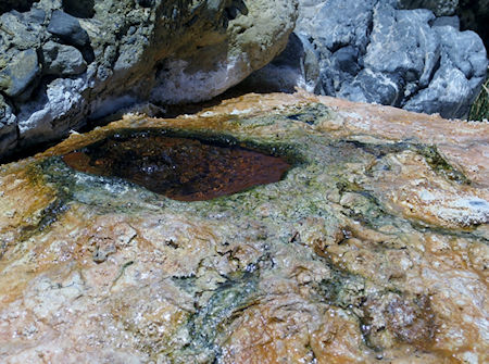 El Volcán Baja