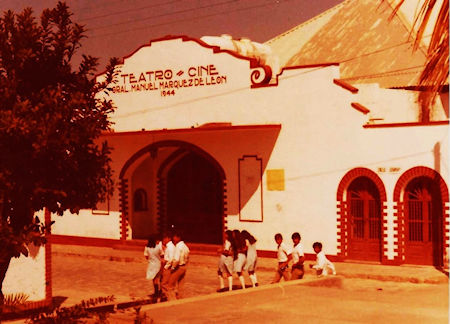 Todos Santos Cine Baja