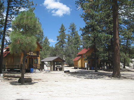 Laguna Hanson cabins